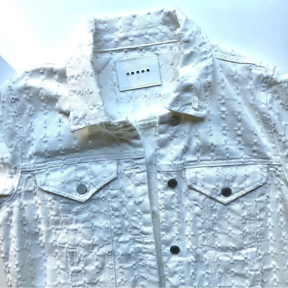 Blank NYC Eyes On You white jean Jacket denim trucker style distressed - Picture 7 of 15